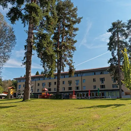 Jugend- Und Familiengaestehaus Cap Woerth Albergue *