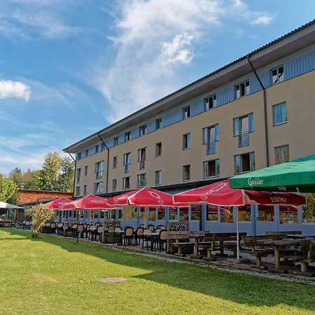 Jugend- Und Familiengaestehaus Cap Woerth