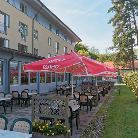 Jugend- Und Familiengaestehaus Cap Woerth 旅馆 *