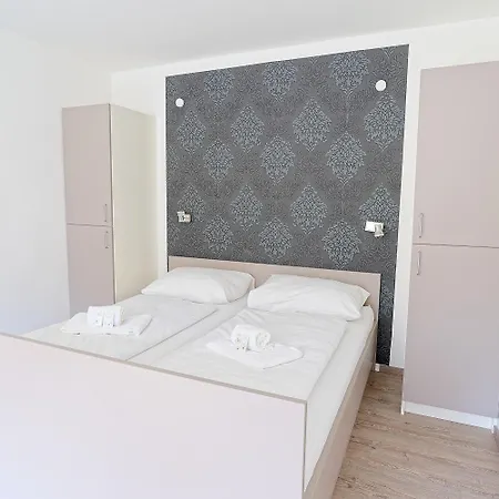 Jugend- Und Familiengaestehaus Cap Woerth Hostal Velden am Wörthersee