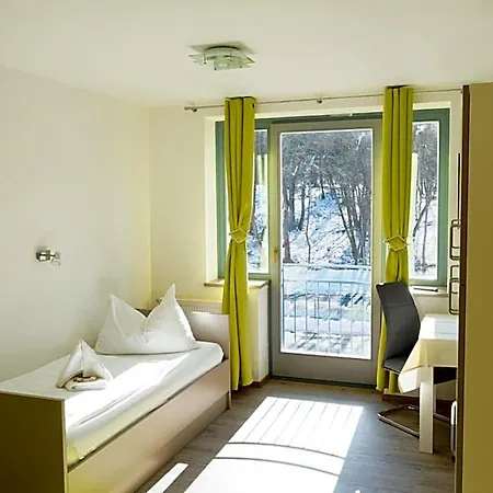 Vandrarhem Jugend- Und Familiengaestehaus Cap Woerth *