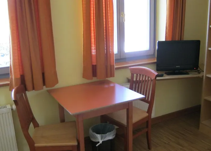 Hostal Jugend- Und Familiengaestehaus Cap Woerth Velden am Wörthersee