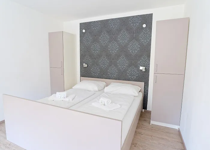 Jugend- Und Familiengaestehaus Cap Woerth Hostal Velden am Wörthersee