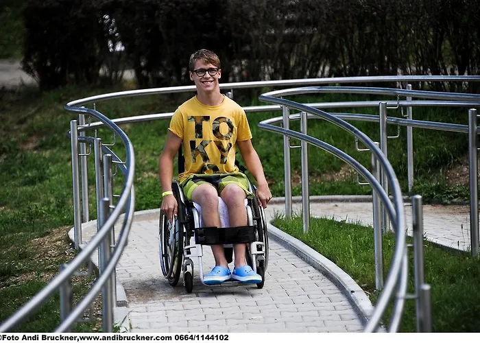 Albergue Jugend- Und Familiengaestehaus Cap Woerth Velden am Wörthersee