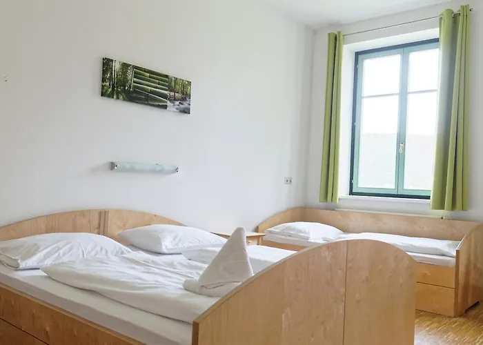 Jugend- Und Familiengaestehaus Cap Woerth *