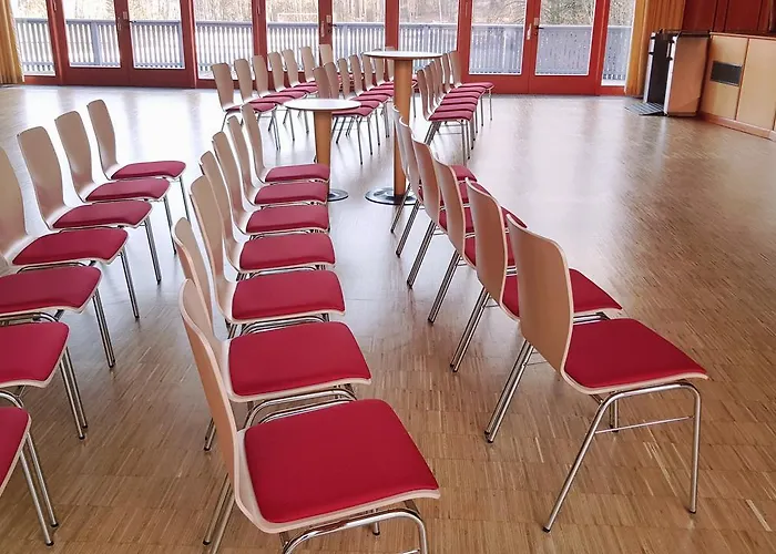 Hostel Jugend- Und Familiengaestehaus Cap Woerth *