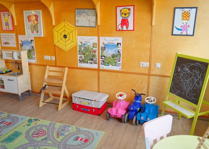 Jugend- Und Familiengaestehaus Cap Woerth Hostel *