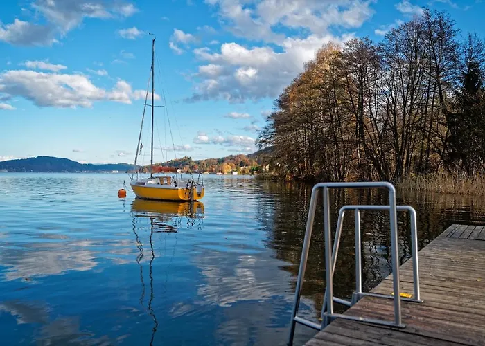 Jugend- Und Familiengaestehaus Cap Woerth Albergue