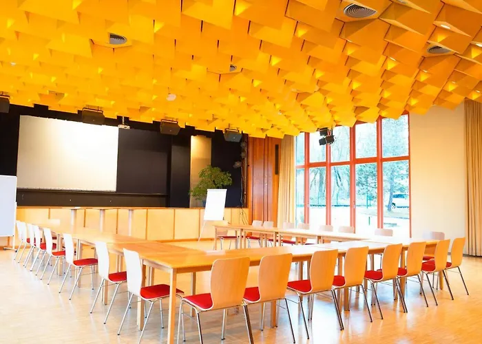 Jugend- Und Familiengaestehaus Cap Woerth Hostel Velden am Wörthersee